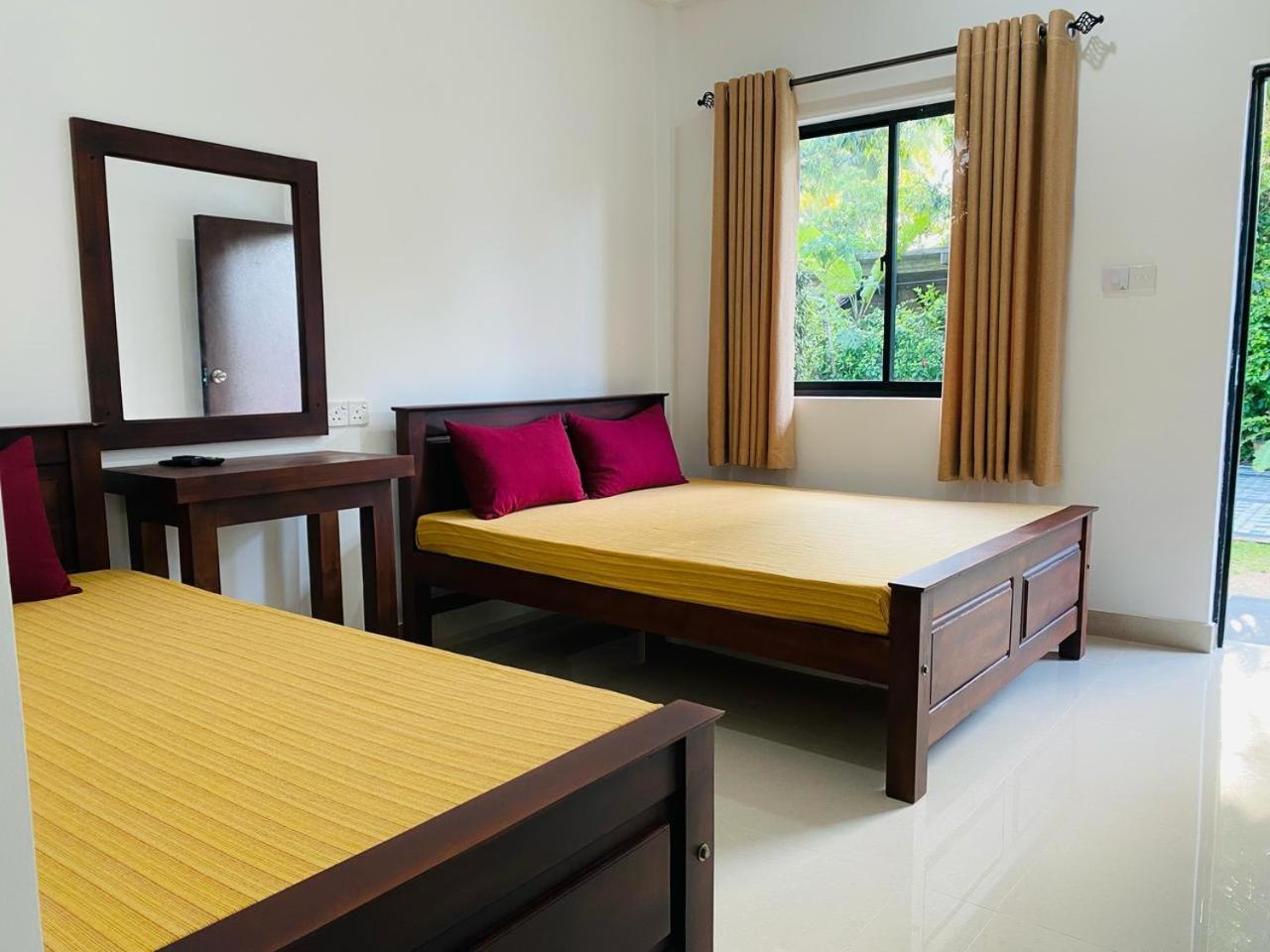 The Paramount Lodge Polonnaruwa Esterno foto