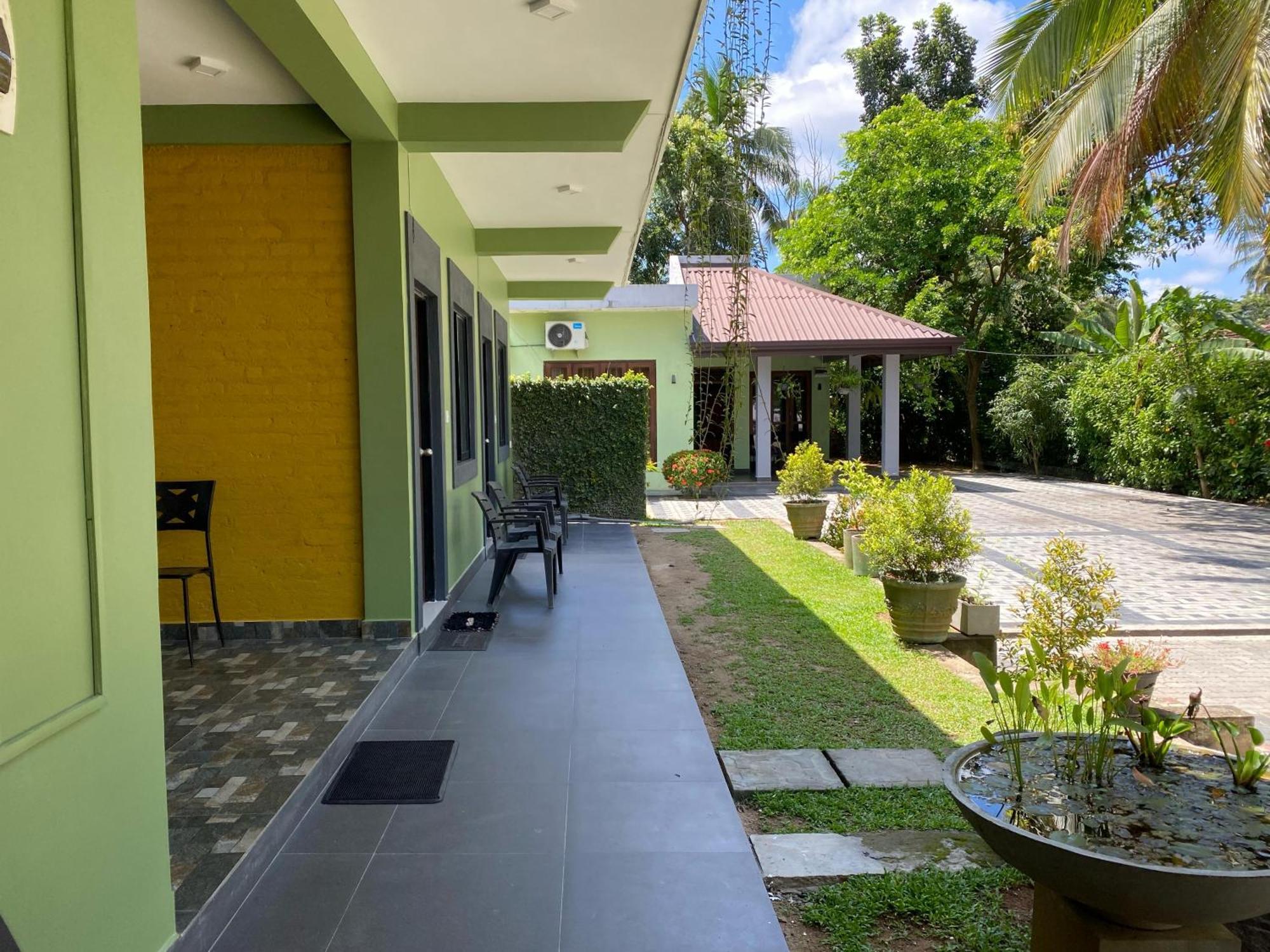 The Paramount Lodge Polonnaruwa Esterno foto